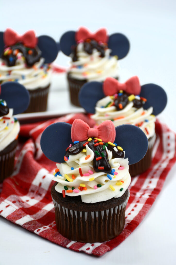Mickey Mouse Sundae Cupcakes