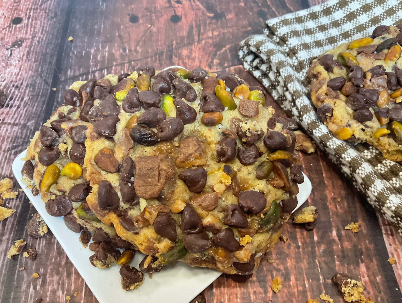 Gideon's Bakehouse Pistachio Toffee Cookie Recipe